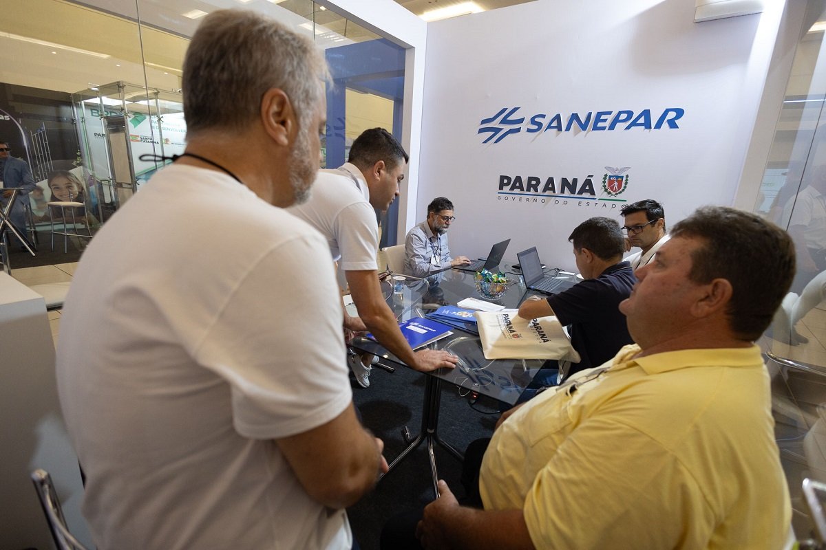 Prefeitos buscam Sanepar para aprimorar abastecimento de água e saneamento de seus municípios 3 20250214 parana mais cidades 5454