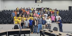 A audiência ocorreu na Câmara de Vereadores e teve como objetivo ouvir as demandas da comunidade para garantia de melhorias (Crédito: Divulgação / PMM)