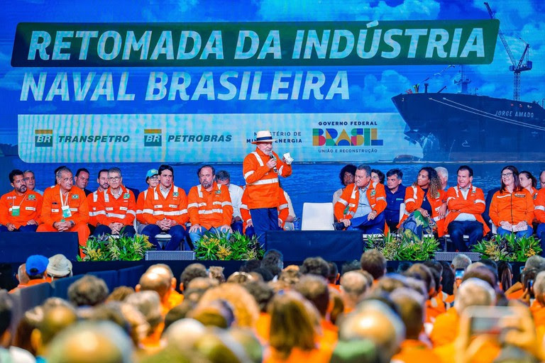 A licitação pública internacional lançada pela Transpetro, para a aquisição de oito navios gaseiros com capacidades de 7 mil, 10 mil e 14 mil metros cúbicos, integra o Programa de Renovação e Ampliação da Frota do Sistema Petrobras, que teve início em julho de 2024 - Foto: Ricardo Stuckert/Secom-PR