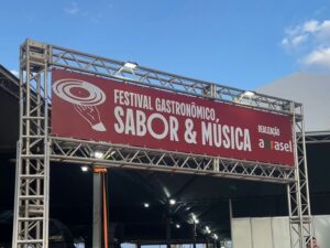 Festival foi realizado durante a 'Maringá Encantada' por meio de uma parceria entre a Associação Brasileira de Bares e Restaurantes (Abrasel) e o município