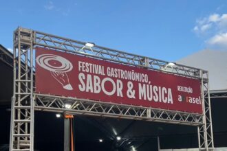 Festival foi realizado durante a 'Maringá Encantada' por meio de uma parceria entre a Associação Brasileira de Bares e Restaurantes (Abrasel) e o município