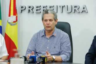 O prefeito Silvio Barros, destacou a importância da viagem para implantar em Maringá iniciativas que são case de sucesso em outros países (Crédito: Ricardo Lopes/ PMM)