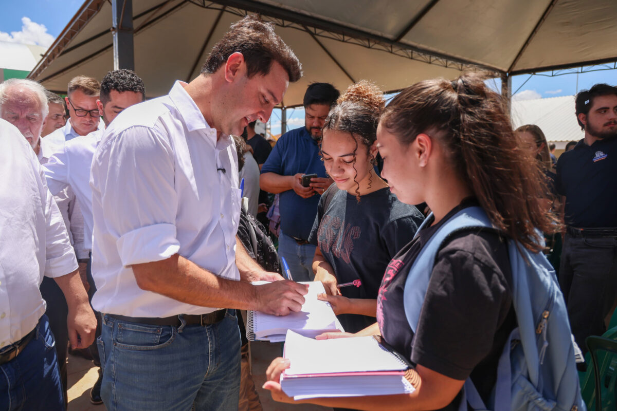 Estado inaugura escola para 3 mil alunos; investimento de R$ 13,5 milhões 7 whatsapp image 2025 02 11 at 13.00.39
