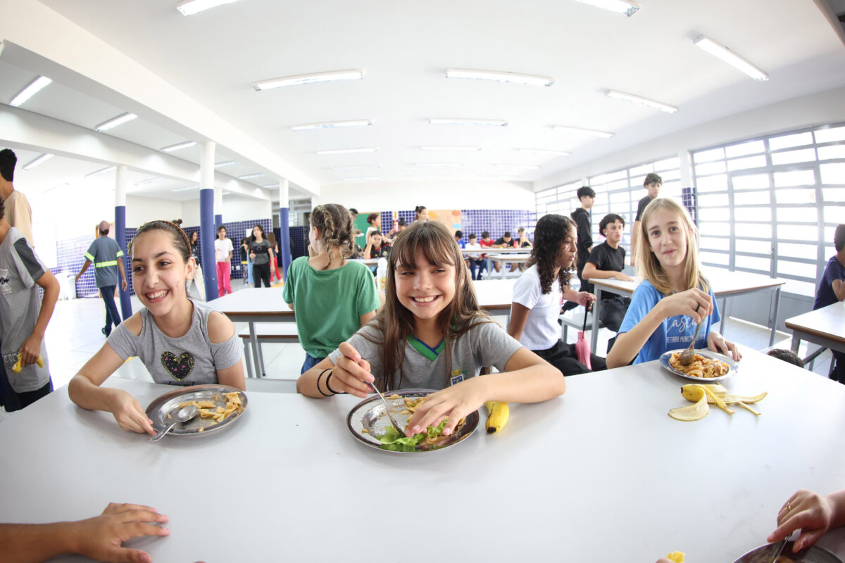 Estado inaugura escola para 3 mil alunos; investimento de R$ 13,5 milhões 17 whatsapp image 2025 02 11 at 13.00.43 3
