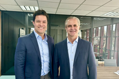 Ulisses e o atual secretário, Guto Silva, deram início ao processo de transição.