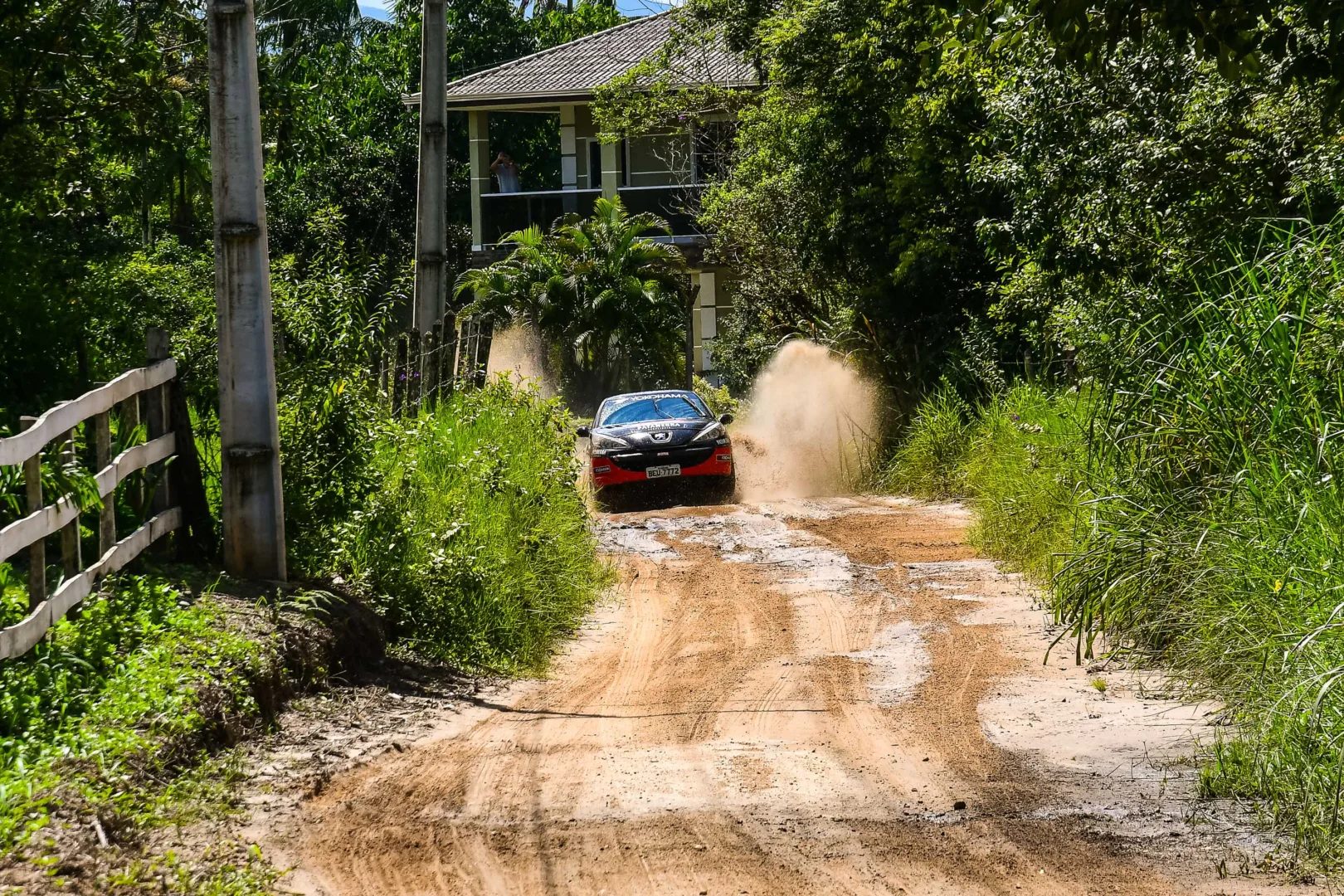 Rally Transparaná: competidores vencem fase mais longa e largam para última etapa 6 rallydaspraias peugeot pn 6