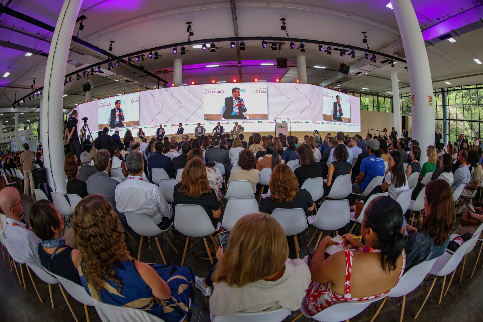Primeiro no Ideb: resultados do Paraná são destaque em evento nacional de educação 3 whatsapp image 2025 03 13 at 11.41.59 2