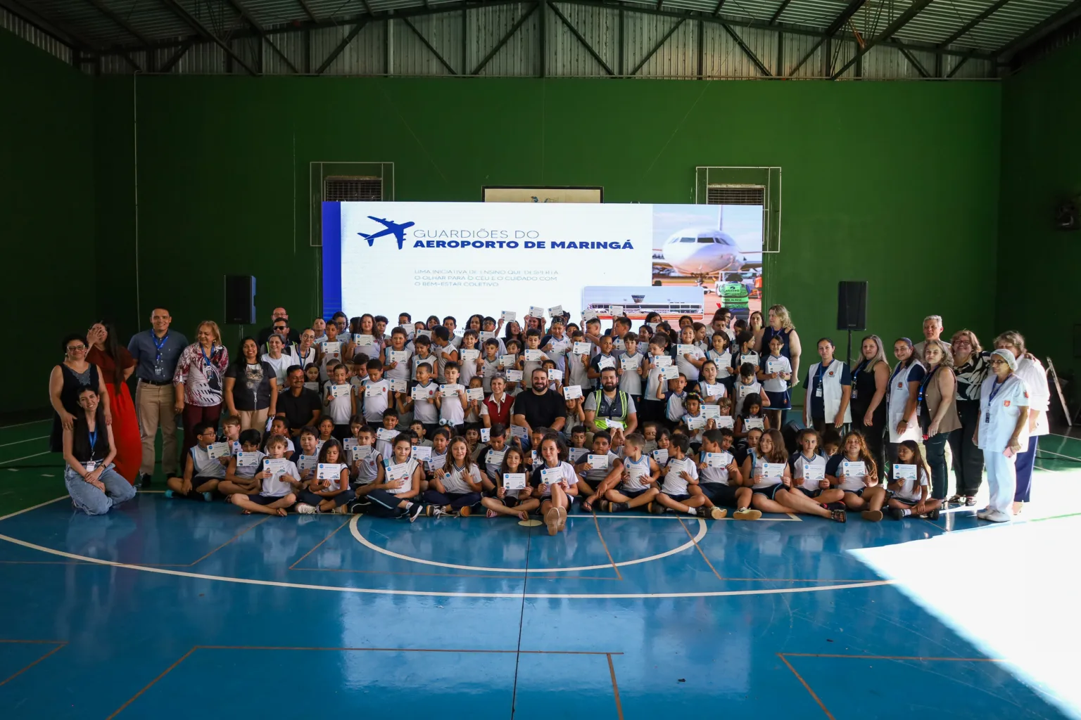 Escola Municipal Dona Lazara