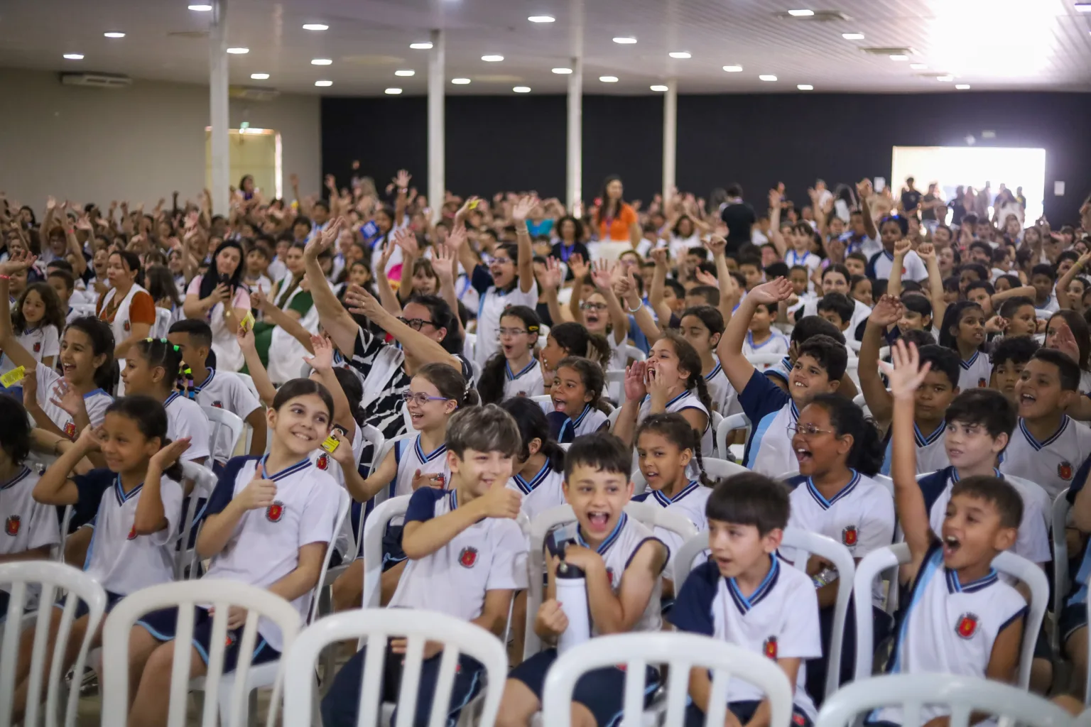 42f3f20e 17ed 4d35 afbc 655b3d7c1981