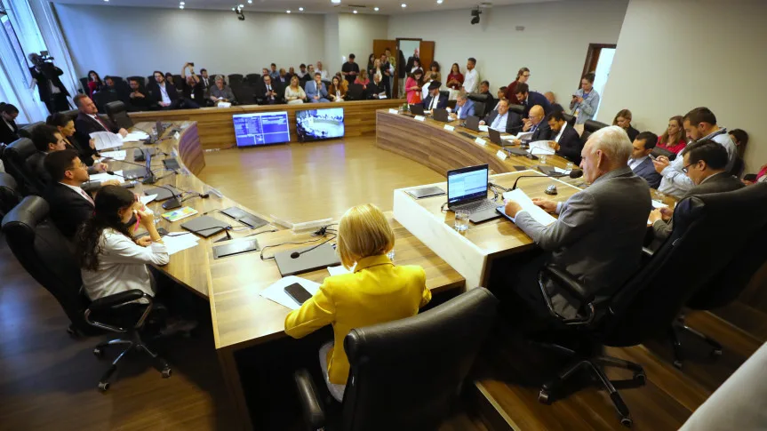 Comissão de Constituição e Justiça (CCJ) da Assembleia Legislativa do Paraná