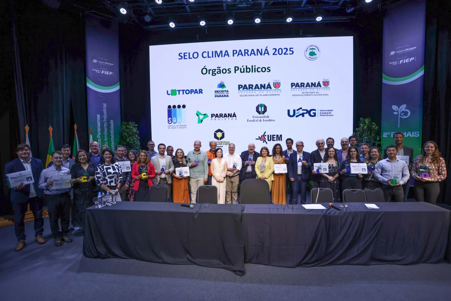 Planejamento Ipardes e Parana Projetos sao premiados com Selo Clima Parana