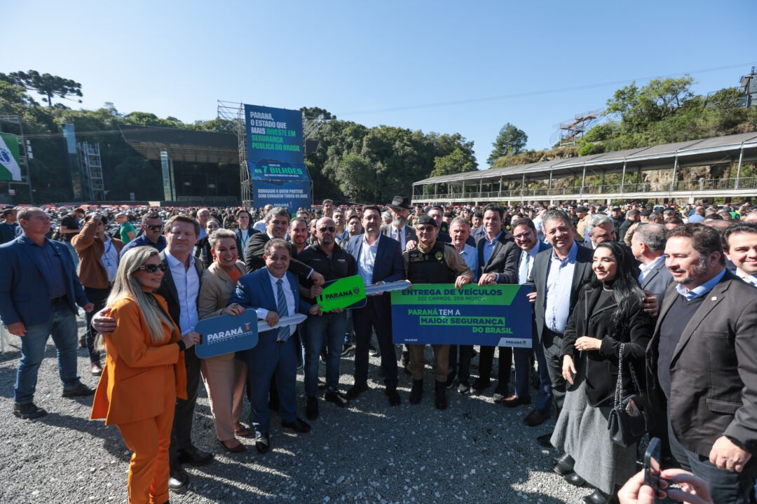 Governador entrega 209 motos e 222 viaturas novas para a Polícia Militar; investimento de R$ 63 milhões 23 20250617 agb veiculos pm 34