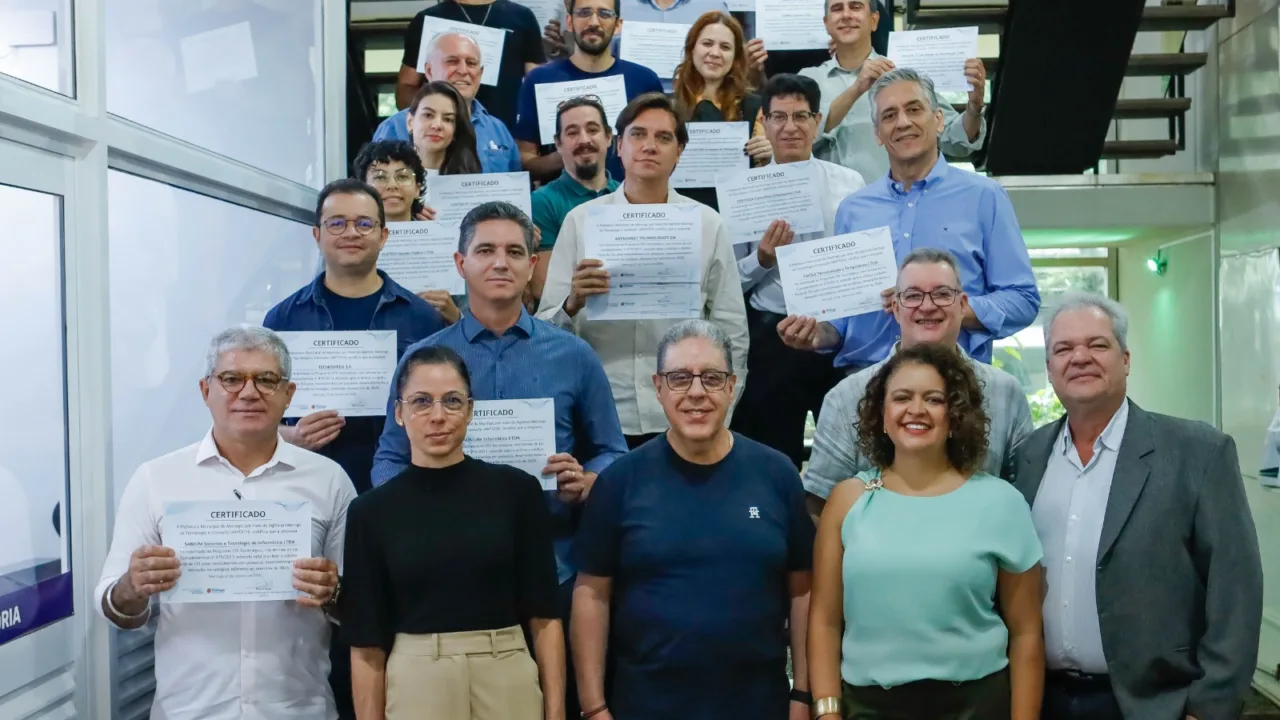 Prefeitura de Maringa entrega certificados do Programa ISS Tecnologico para empresas contempladas em edital