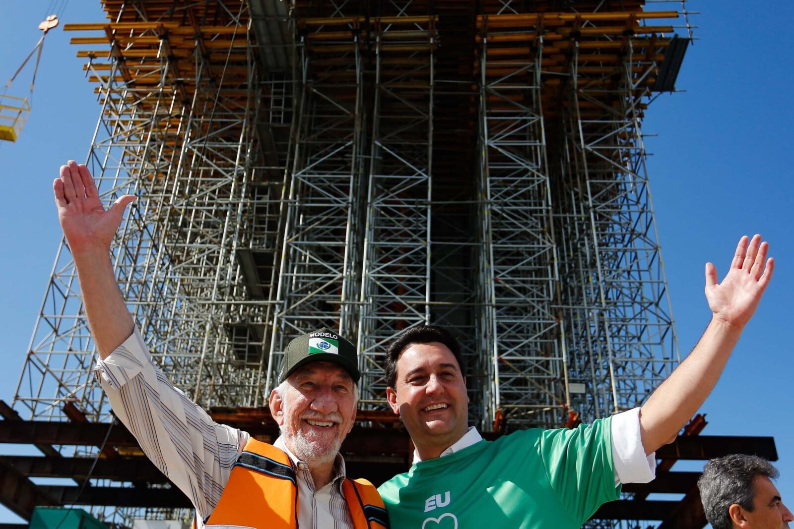 Do sonho à realidade: Governador Ratinho Junior visitou canteiro de obras da Ponte de Guaratuba que alcançou 50% de conclusão 30 22