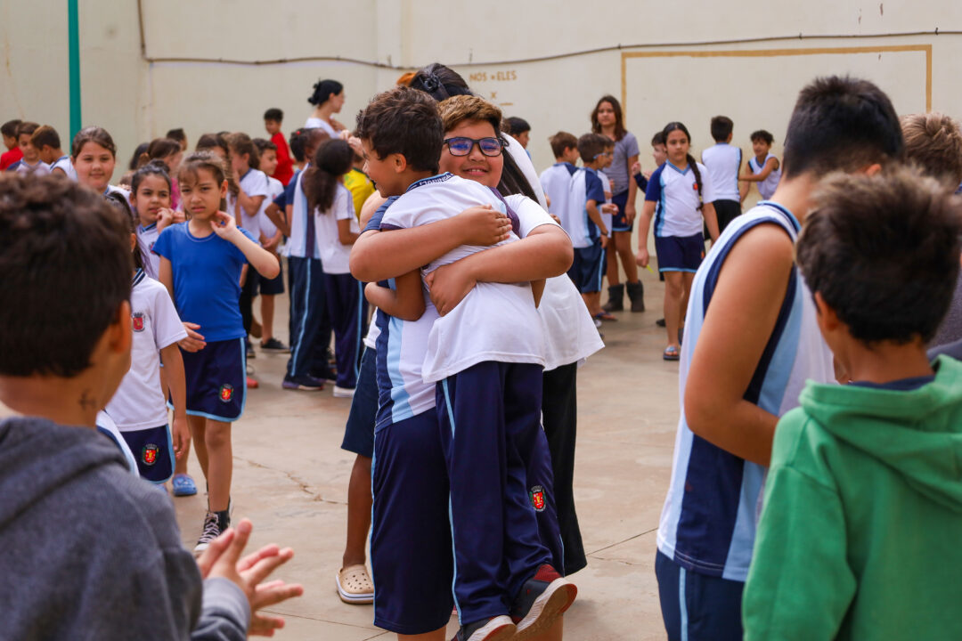 🫂 Escolas e CMEIs de Maringá Promovem Cultura de Paz com Foco no Protagonismo Estudantil 3 6357f244 20ca 426c b9a6 51172f1f83ea - Saiba Já News
