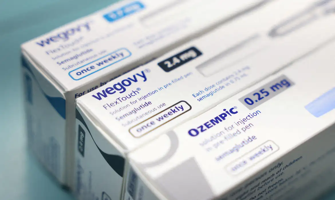 Anvisa exige retenção de receita para canetas de medicamentos emagrecedoras, incluindo Ozempic, Mounjaro e Wegovy