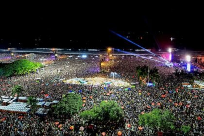 Show de Lady Gaga leva 2,1 milhões de pessoas para Copacabana