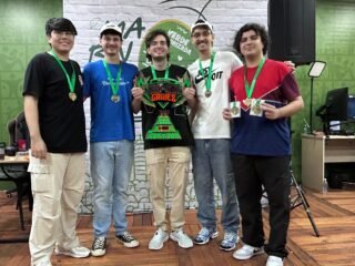 Grande final do campeonato 'Maringá + Games‌' agita estande da Prefeitura na Expoingá; conheça o time vencedor
