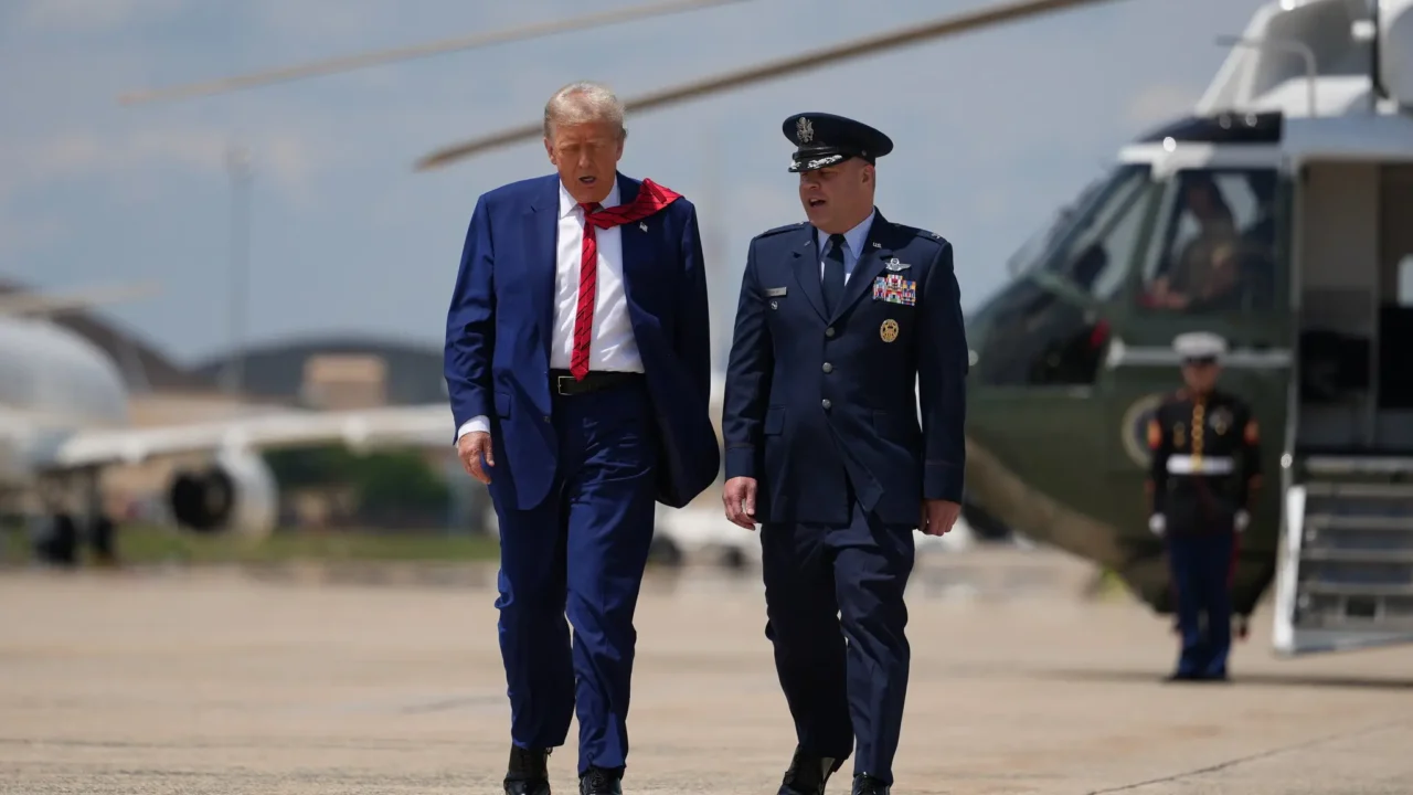 O presidente Trump disse que os EUA se juntaram a guerra contra o Ira com Israel no sabado.Credito.Eric Lee para o The New York Times