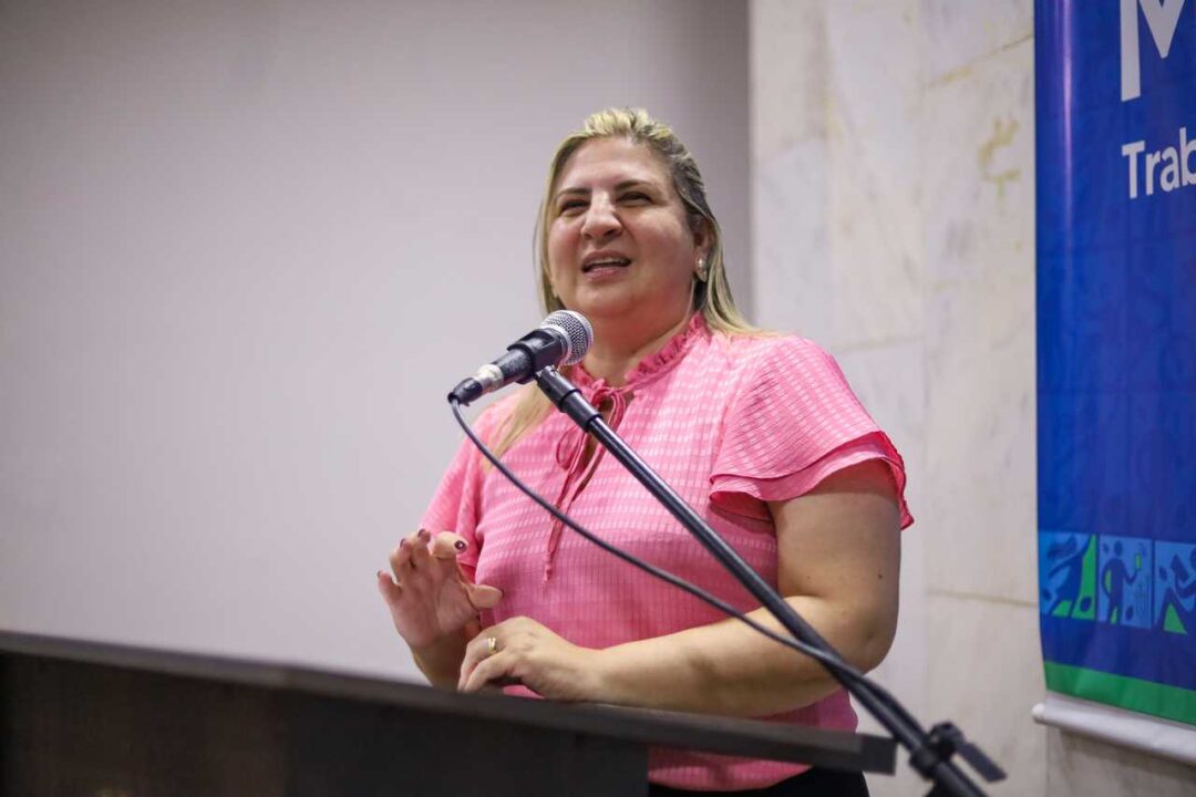 Prefeitura recepciona 96 novos professores contratados para reforçar escolas e Cmeis 4 Sans titre 2 - Saiba Já News