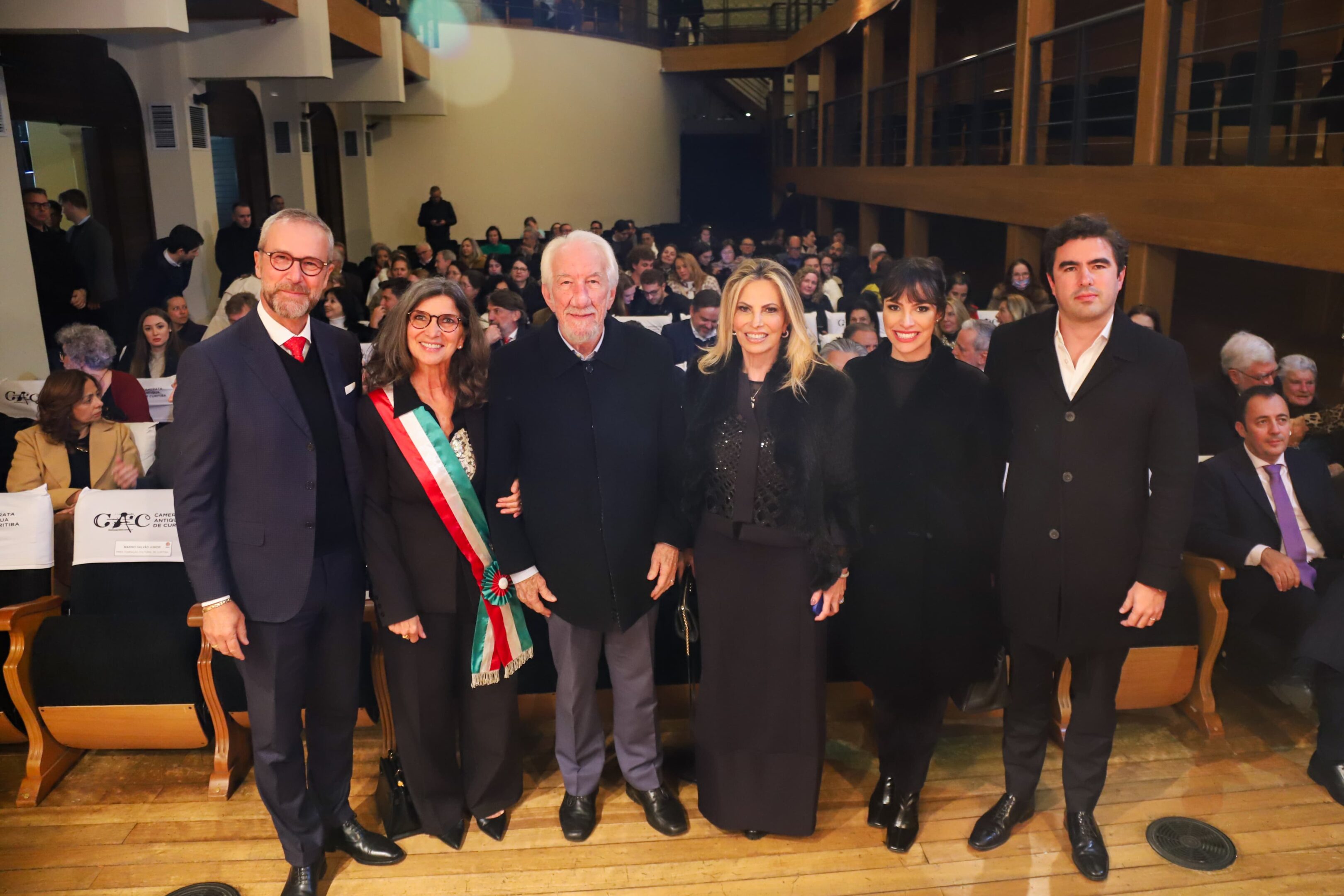 Cida Borghetti é homenageada com a mais alta condecoração oficial do Governo Italiano 3 Cida Borghetti é homenageada com a mais alta condecoração oficial do Governo Italiano