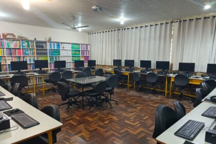 Colégio Estadual Marquês de Herval, de Uniflor, região Noroeste do Paraná