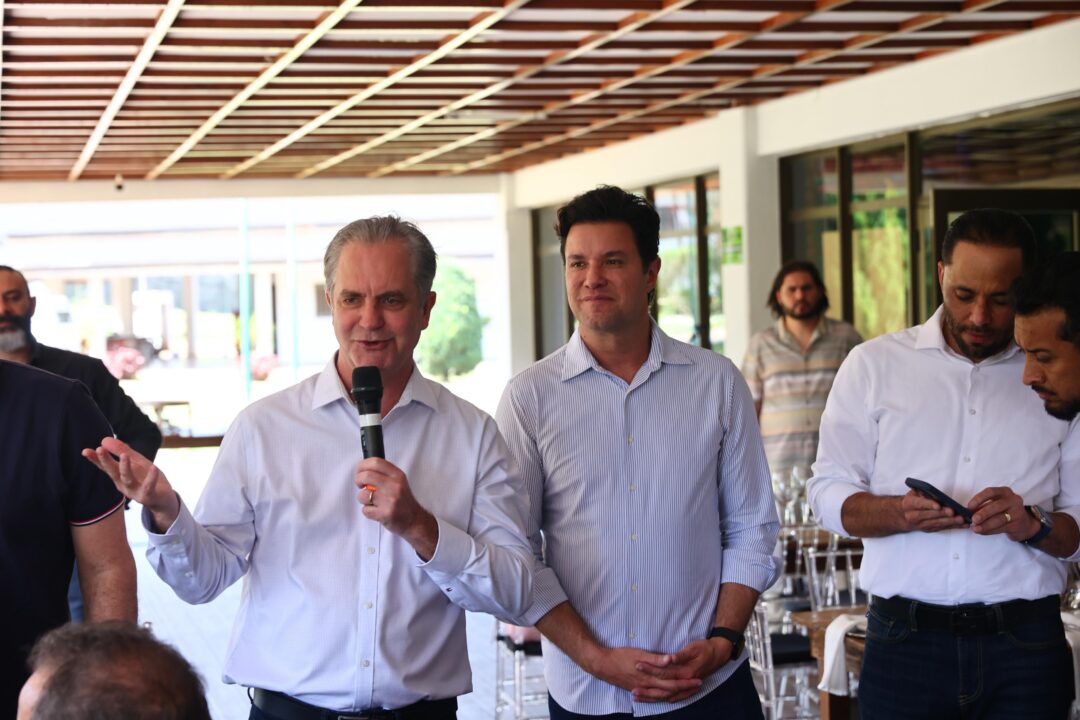 Secretários de Estado reúnem lideranças em Maringá 7 WhatsApp Image 2025 08 22 at 16.55.47 1 - Saiba Já News