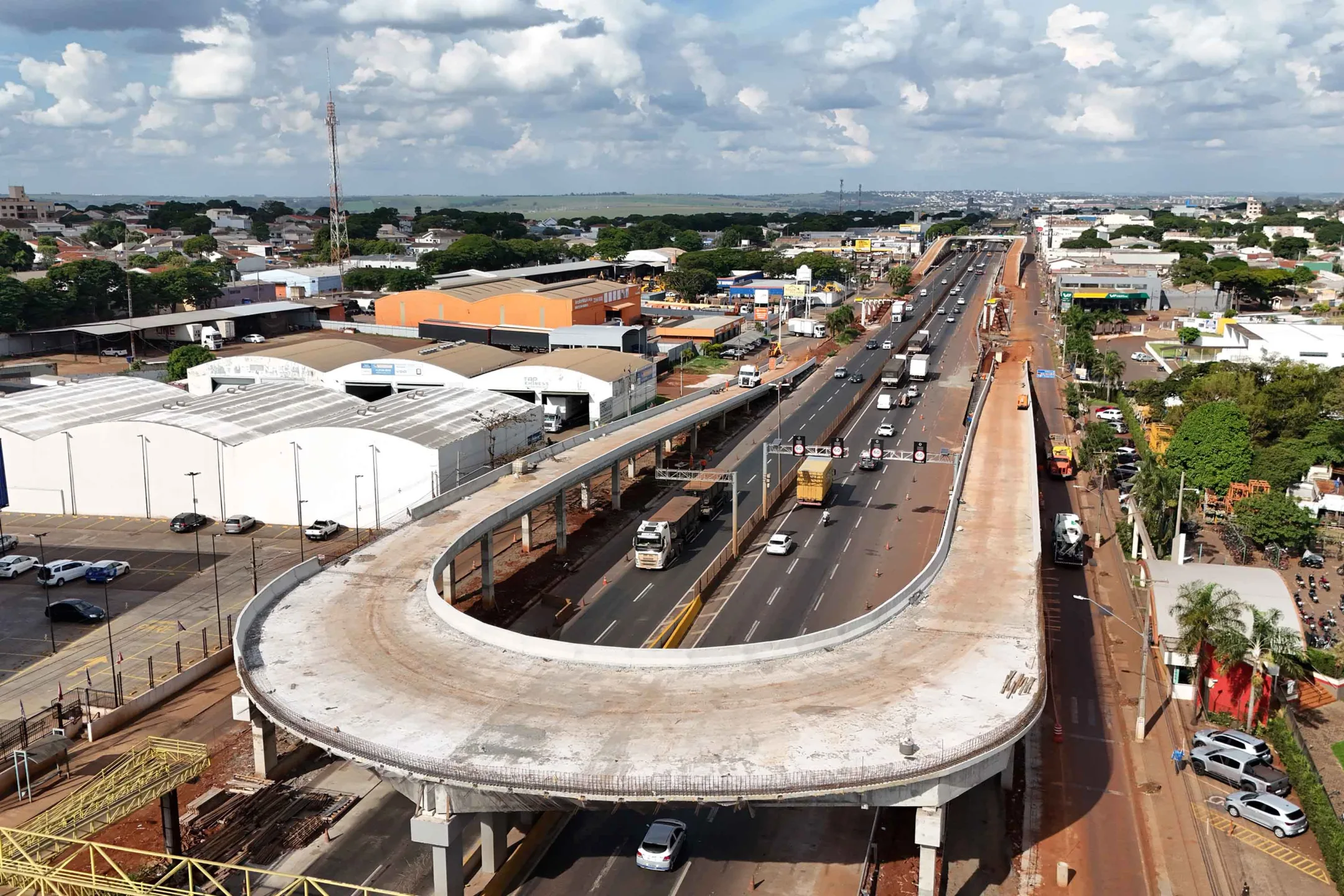 FIQUE ATENTO: BR-376 em Sarandi terá interdição no sábado para obra de nova passarela; trânsito será afetado, planeje-se! 11 br 376 novos viadutos de sarandi 7