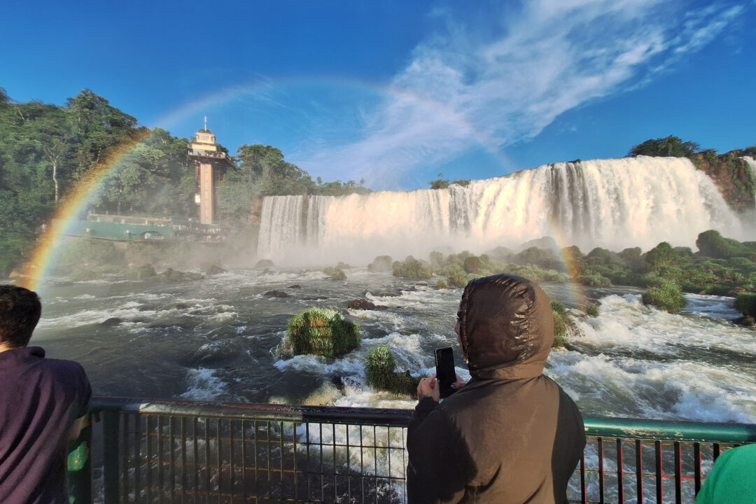 📈 Parque Nacional do Iguaçu quebra recorde de visitação em outubro com 181 mil turistas 4 creditos viaje parana 14 - Saiba Já News