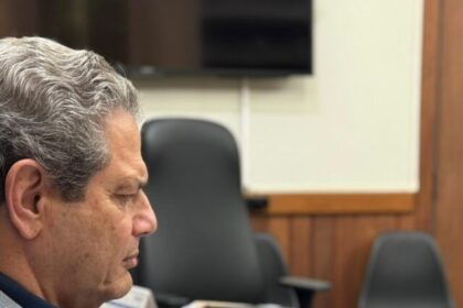 O prefeito Silvio Barros