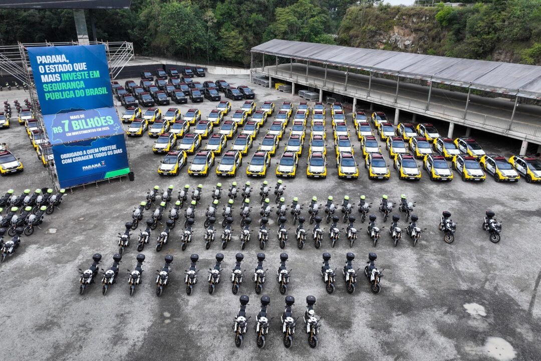 Governador entrega 209 motos e 222 viaturas novas para a Polícia Militar; investimento de R$ 63 milhões 13 dji 20250616164118 0013 v
