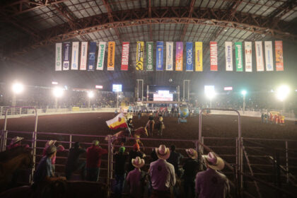 Expoingá, festas regionais e gastronomia movimentam o turismo do Paraná em maio