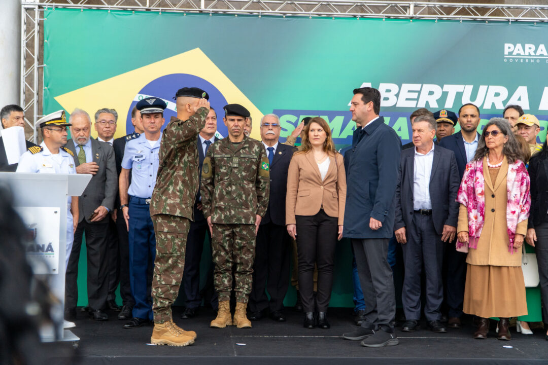 Cerimônia no Palácio Iguaçu celebra a independência e o início da Semana da Pátria 38 foto 16 1 - Saiba Já News