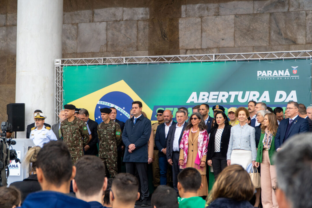 Cerimônia no Palácio Iguaçu celebra a independência e o início da Semana da Pátria 13 foto 20 - Saiba Já News