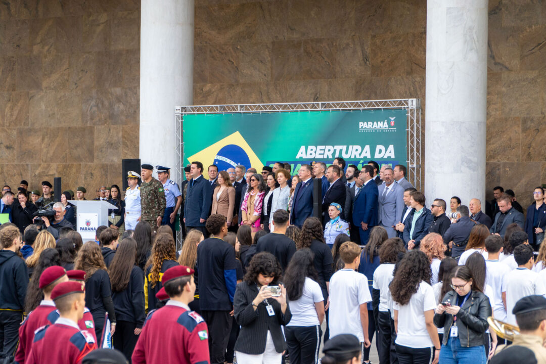Cerimônia no Palácio Iguaçu celebra a independência e o início da Semana da Pátria 21 foto 31 - Saiba Já News