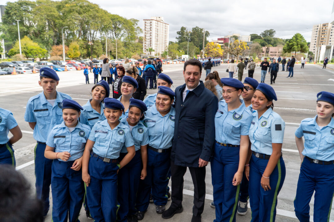 Cerimônia no Palácio Iguaçu celebra a independência e o início da Semana da Pátria 2 foto 70 - Saiba Já News