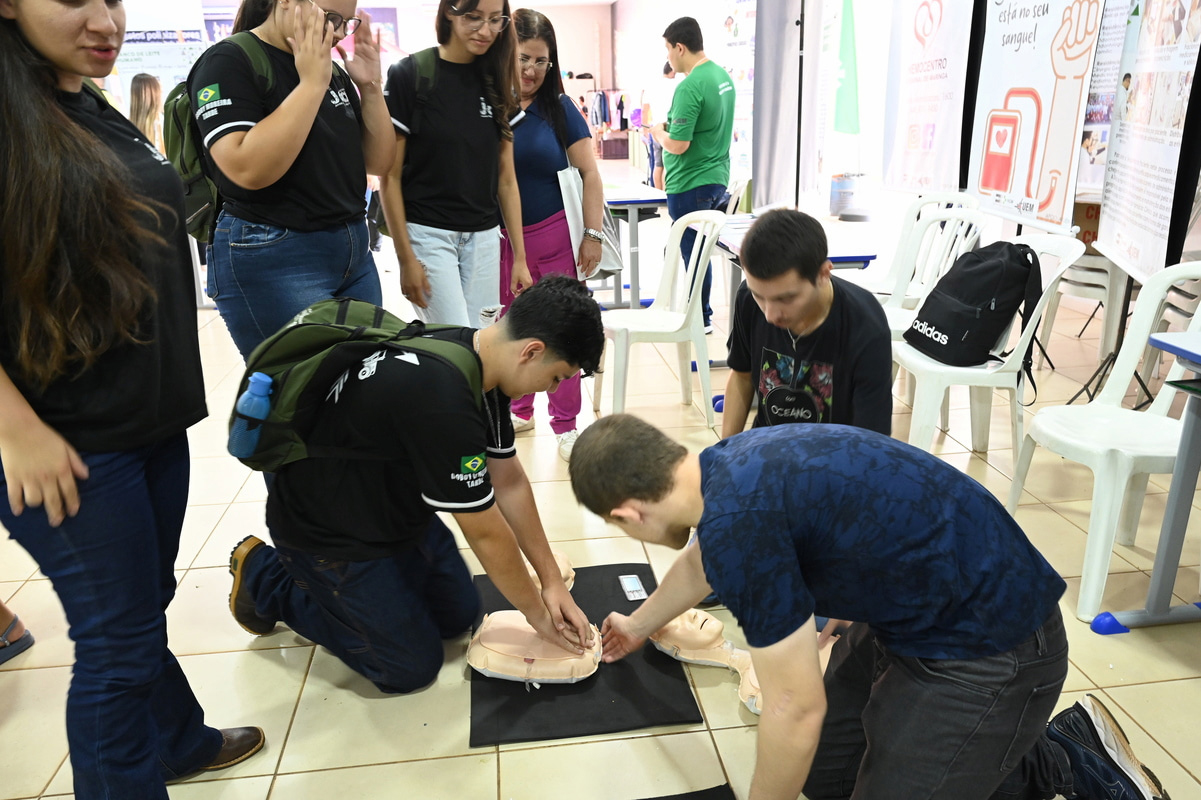 Expoingá 2025: UEM apresenta mais de 100 projetos científicos e tecnológicos e impulsiona inovação na maior feira agropecuária do Paraná 3