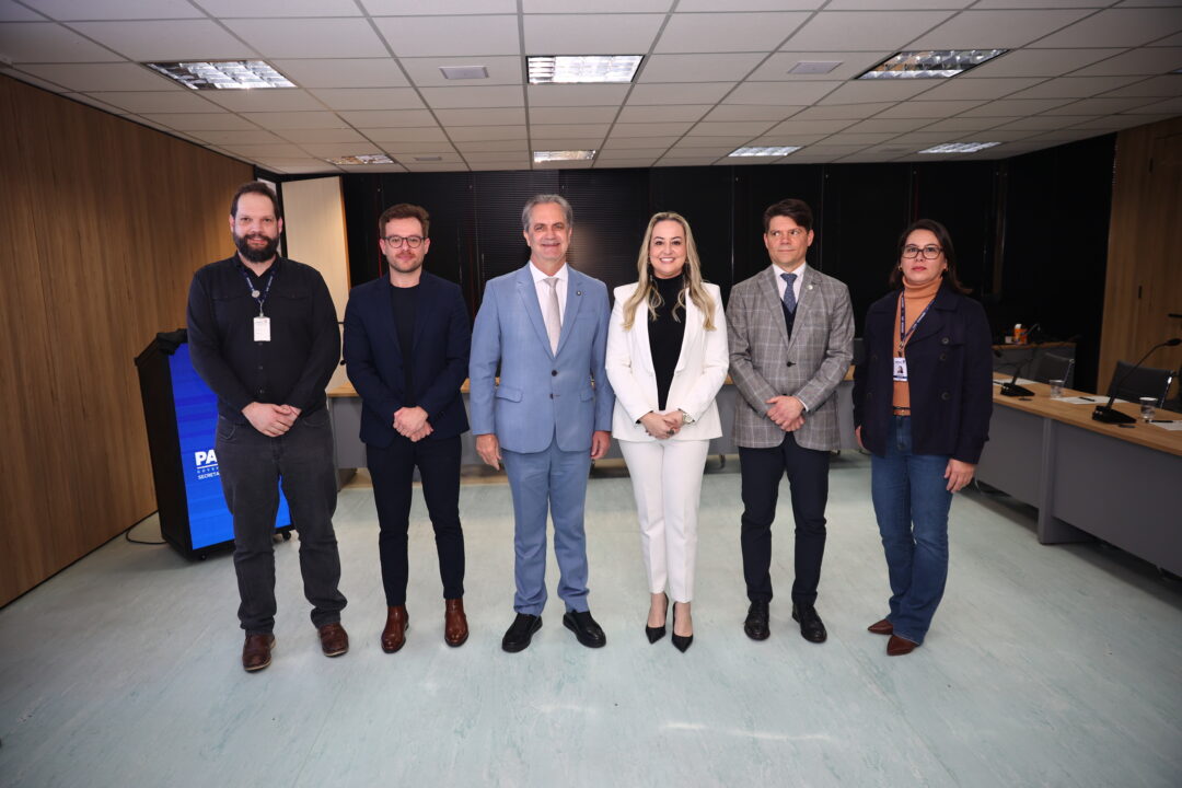 Estado e Tribunal de Contas firmam parceria para fortalecer a gestão pública municipal 13 Estado e Tribunal de Contas firmam parceria para fortalecer a gestão pública municipal