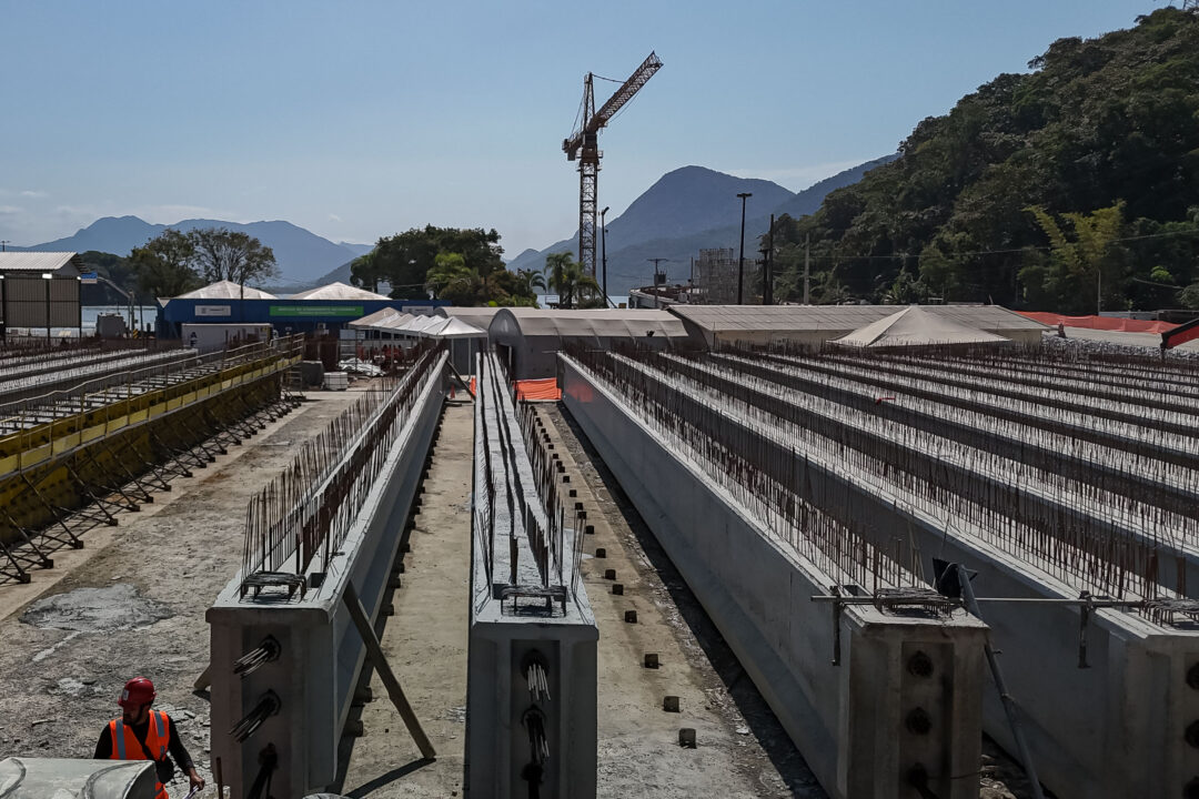 Começa a instalação dos cabos de aço no trecho estaiado da Ponte de Guaratuba 12 ponte guaratuba foto rdziura - Saiba Já News