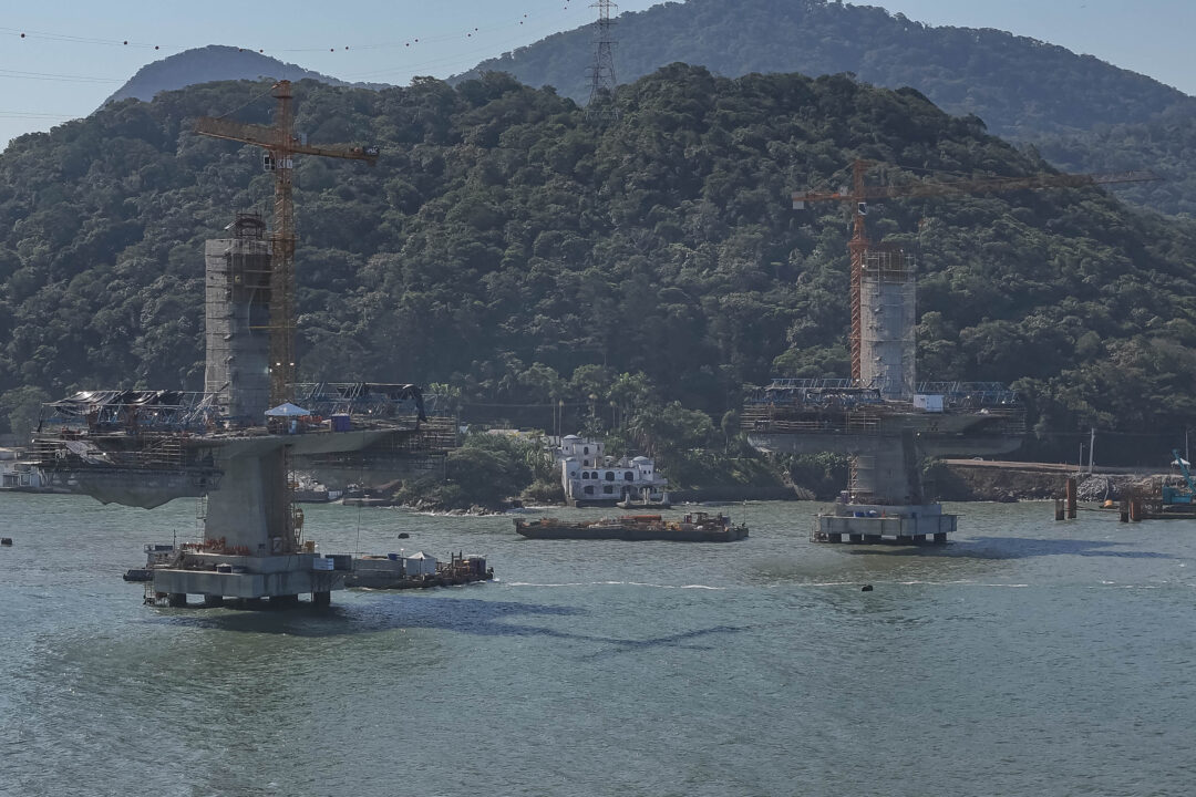 Começa a instalação dos cabos de aço no trecho estaiado da Ponte de Guaratuba 23 ponte guaratuba foto rdziura 43 - Saiba Já News