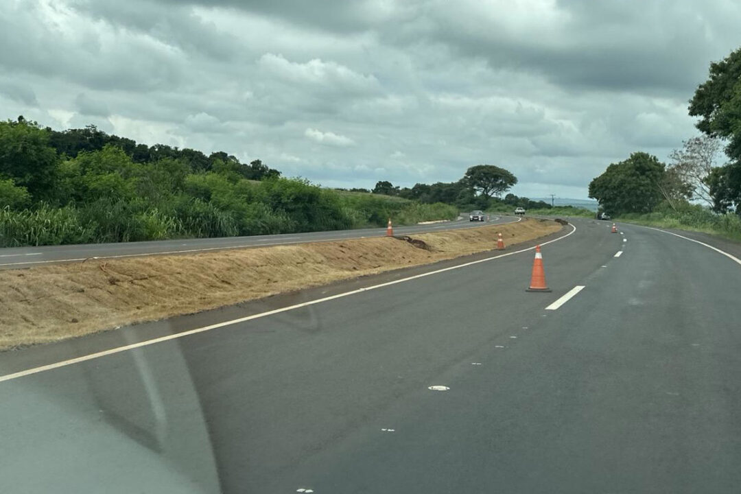 Obra para concluir a duplicação da PR-317 entre Maringá e Iguaraçu tem contrato assinado 2 pr 317 entre maringa e iguaracu 006 - Saiba Já News