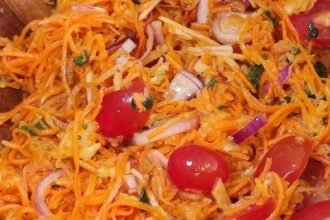 Salada Refrescante de Cenoura e Maçã