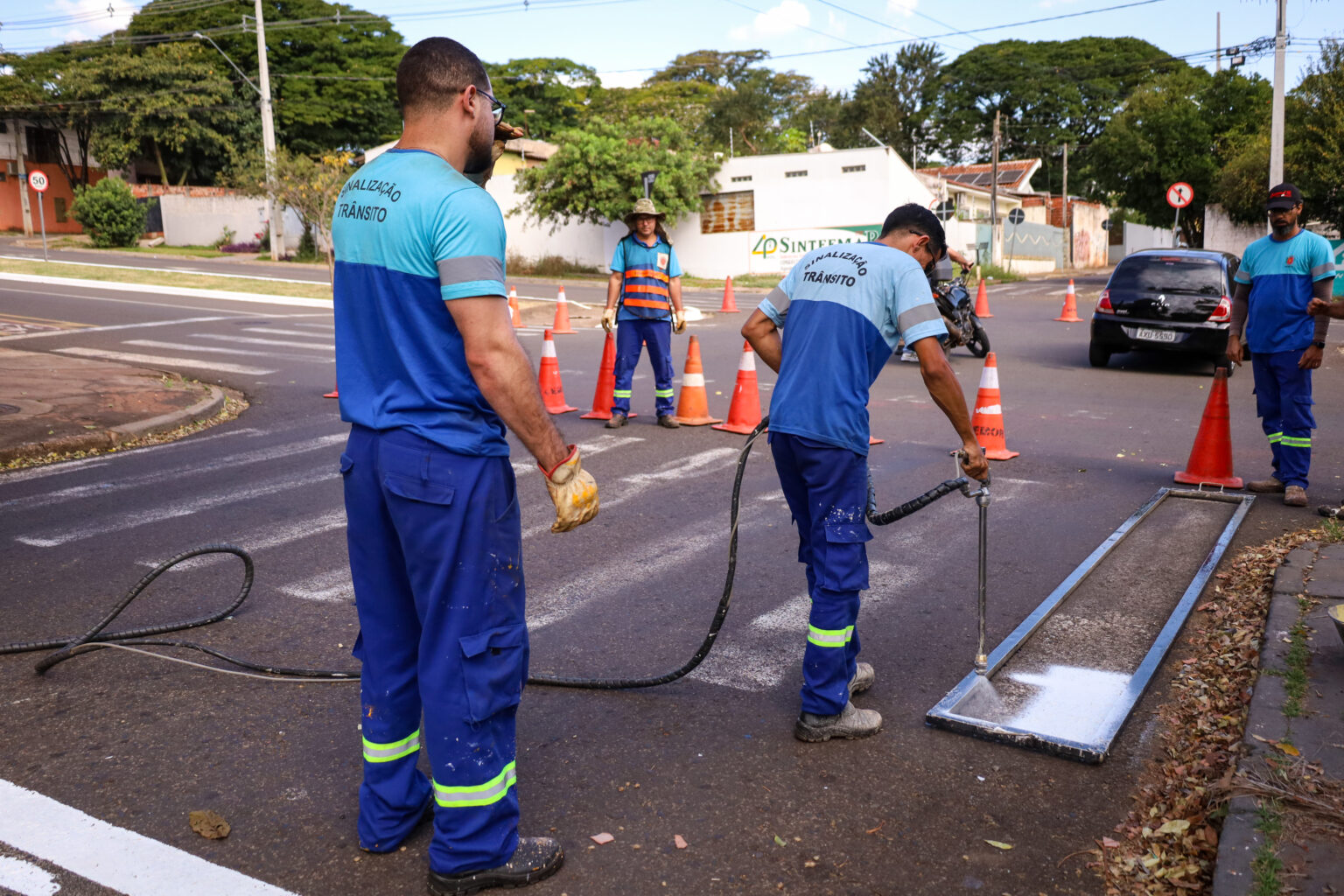Prefeitura de Maringá agiliza sinalização de ruas com mudança na organização