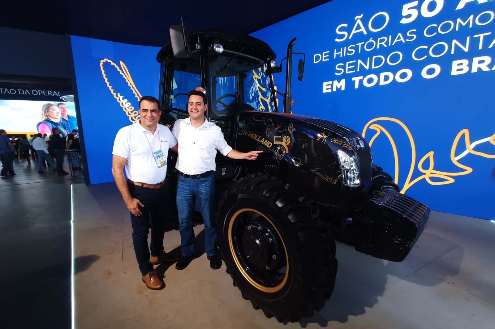 Ratinho Junior destaca modelo inovador do agro paranaense em visita à Agrishow 9 whatsapp image 2025 04 28 at 11.56.23 1