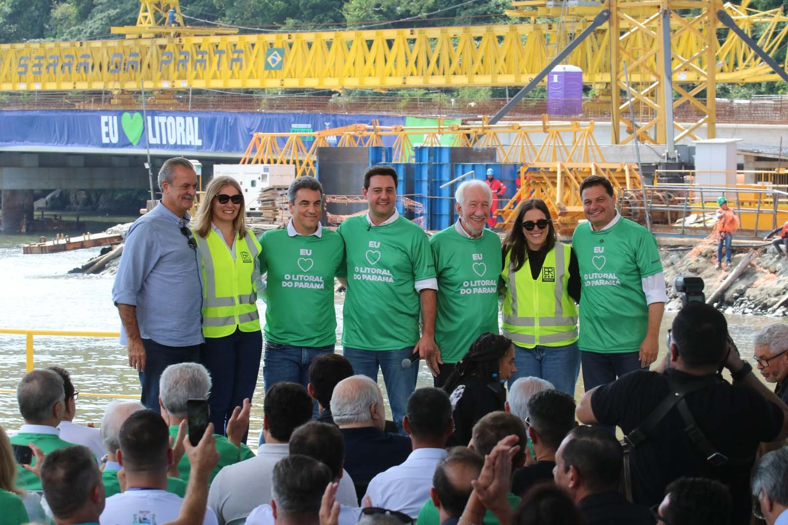 Do sonho à realidade: Governador Ratinho Junior visitou canteiro de obras da Ponte de Guaratuba que alcançou 50% de conclusão 36 whatsapp image 2025 05 01 at 13.37.33 1