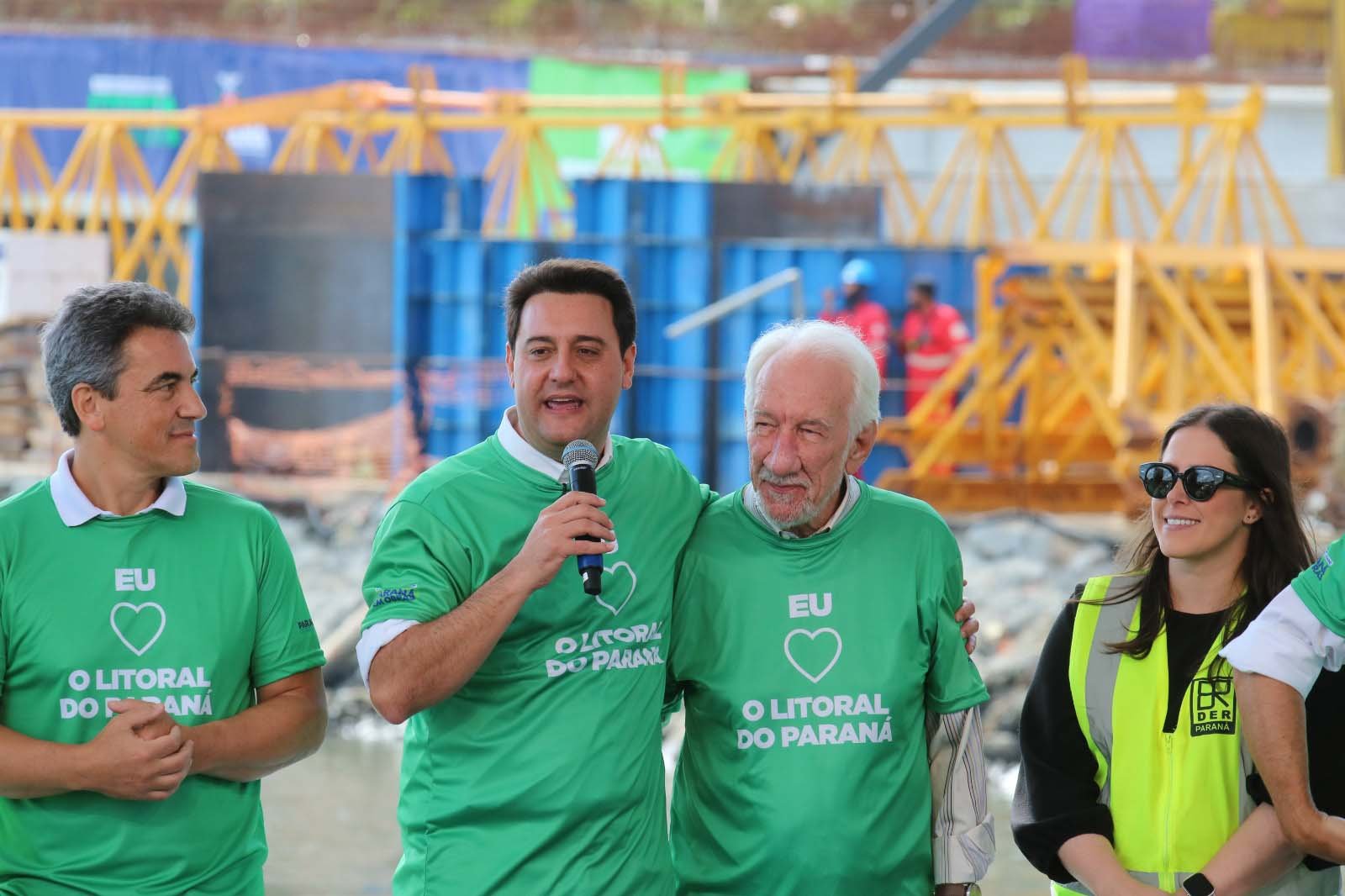 Do sonho à realidade: Governador Ratinho Junior visitou canteiro de obras da Ponte de Guaratuba que alcançou 50% de conclusão 50 whatsapp image 2025 05 01 at 13.37.34 1