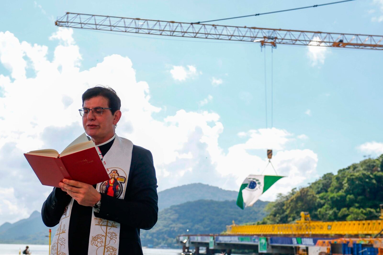 Do sonho à realidade: Governador Ratinho Junior visitou canteiro de obras da Ponte de Guaratuba que alcançou 50% de conclusão 28 whatsapp image 2025 05 01 at 13.42.26 1