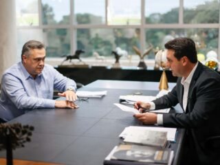 Ratinho Junior anuncia concurso e avanço na carreira para servidores da Saúde
