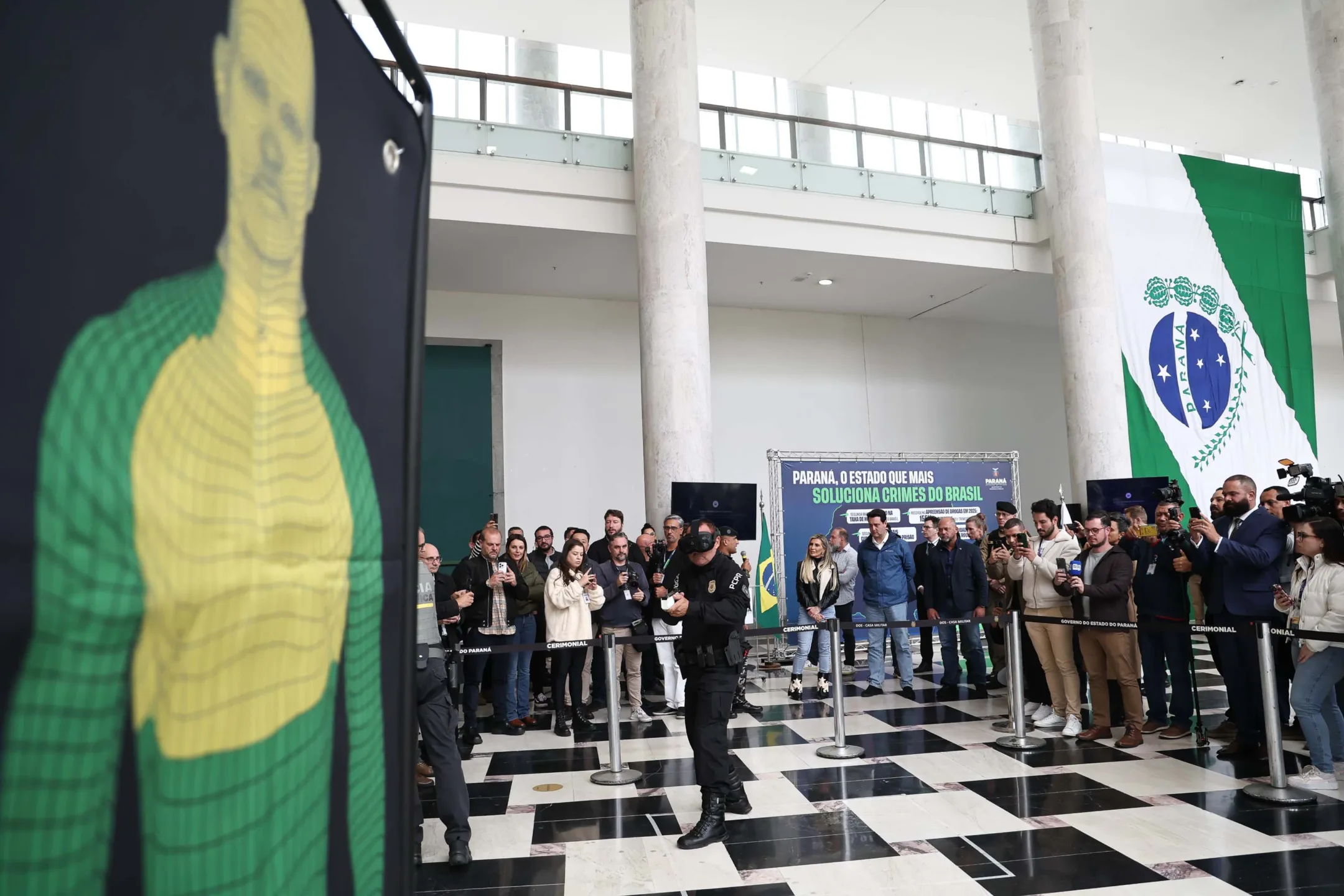 Segurança Pública: Governo entrega 1,4 mil armas não letais 'Taser 10' e câmeras com IA de última geração inéditas no Brasil às polícias 11 whatsapp image 2025 05 23 at 12.50.51 2