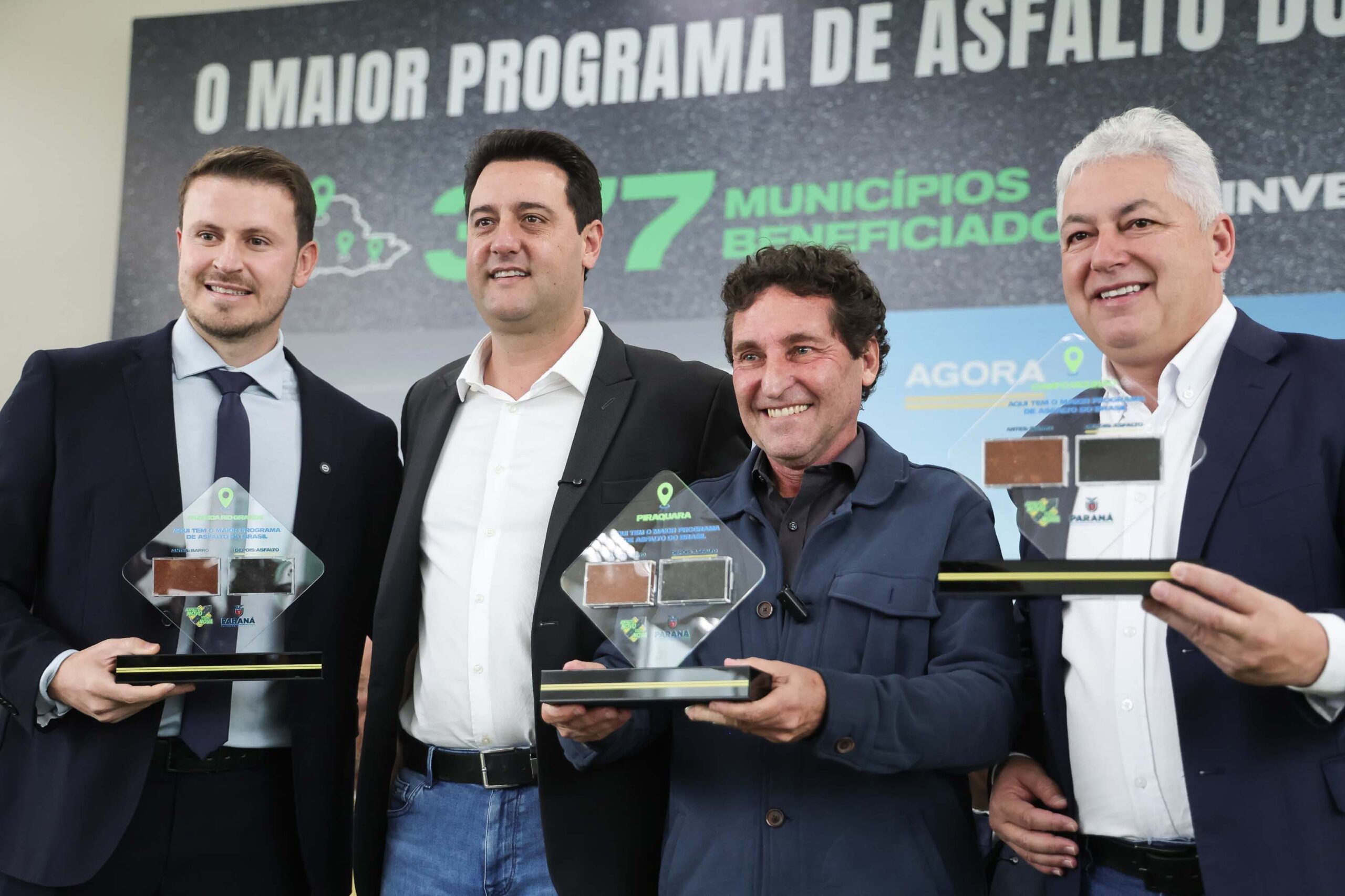 Paraná amplia programa Asfalto Novo, Vida Nova e investe R$ 580 milhões na pavimentação urbana 6 whatsapp image 2025 06 02 at 11.57.17 2 scaled